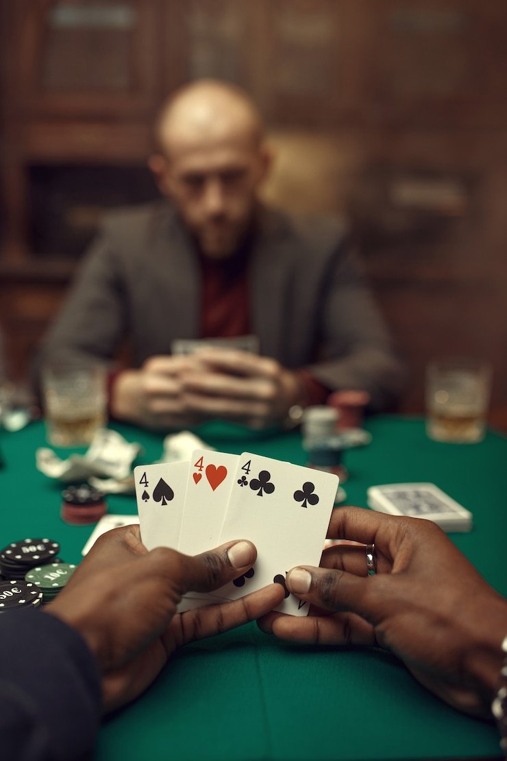 Meja Dragon Tiger dengan dealer langsung